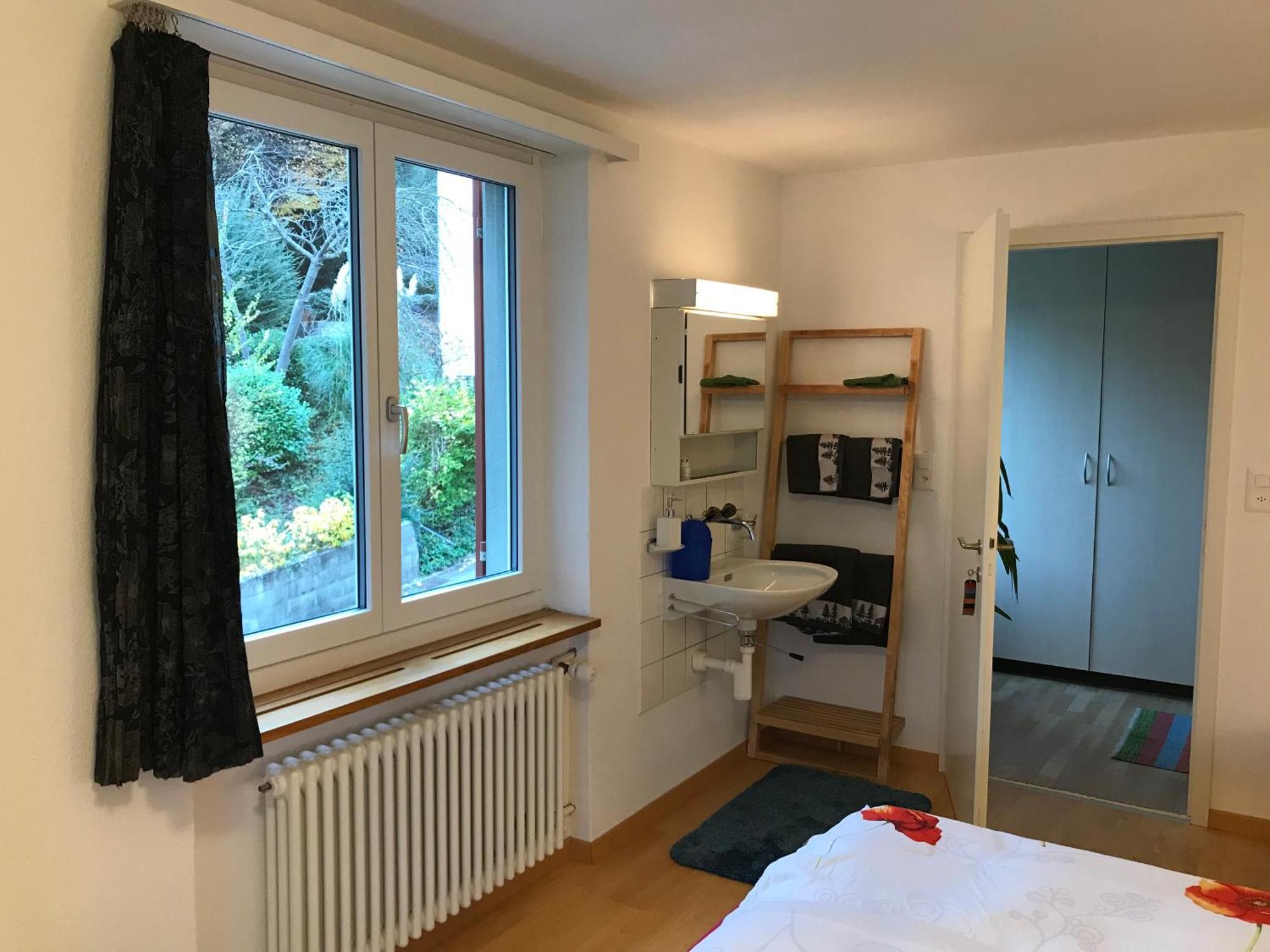 Guest Room Zollikon Zuerich Dış mekan fotoğraf